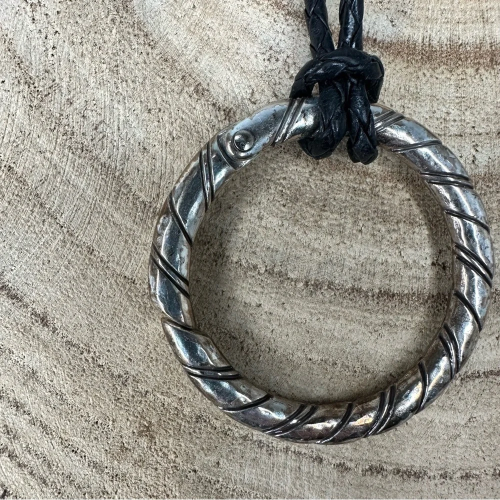 Brighton Lariat Necklace Black and Silver Pendant Necklace